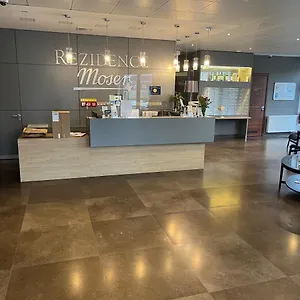https://moser-wellness-apartments.karlovyvary-hotels.com